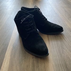 Vince Camuto suede ankle booties